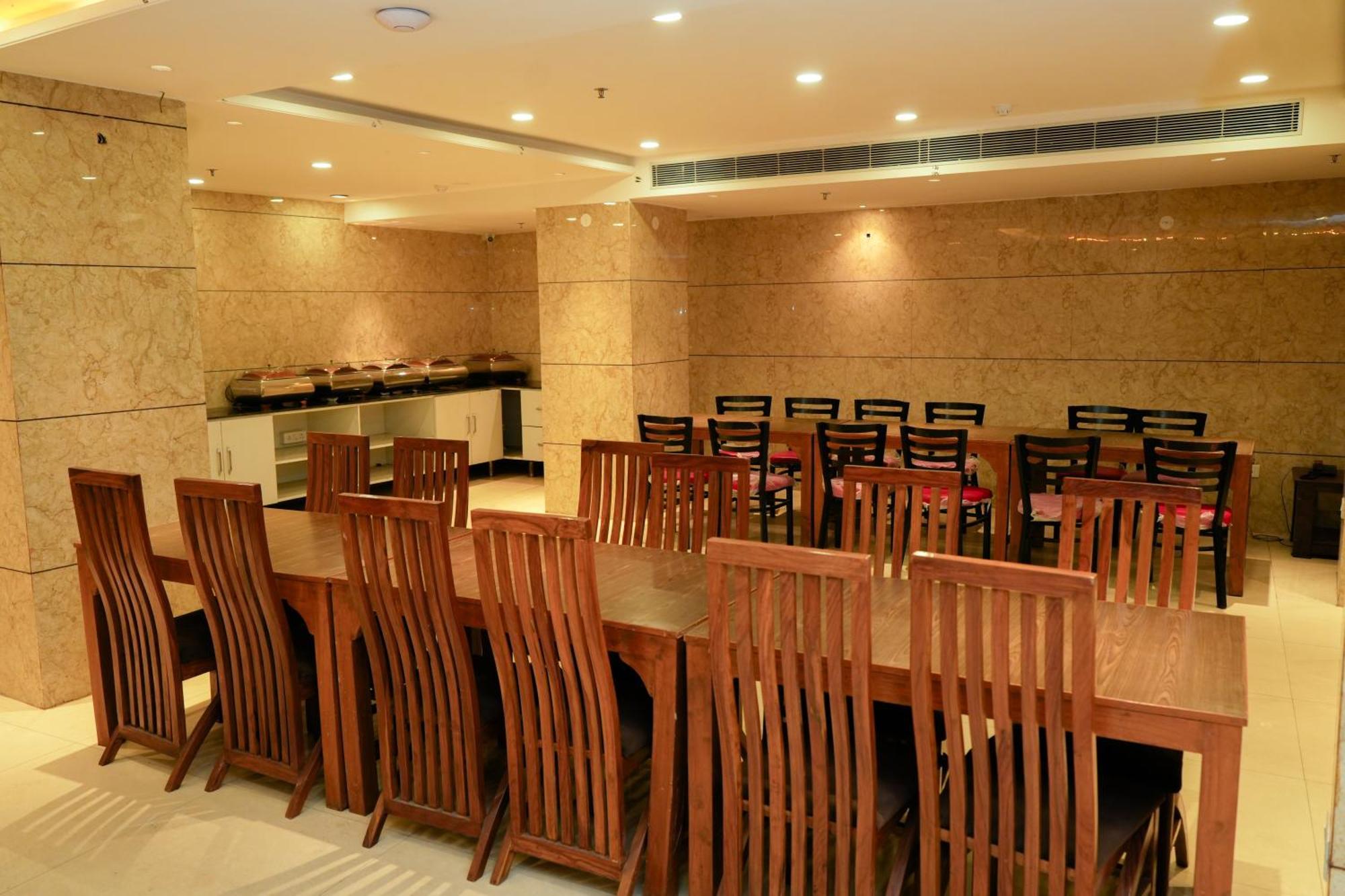 Rayta Hills Resort Nāi 外观 照片